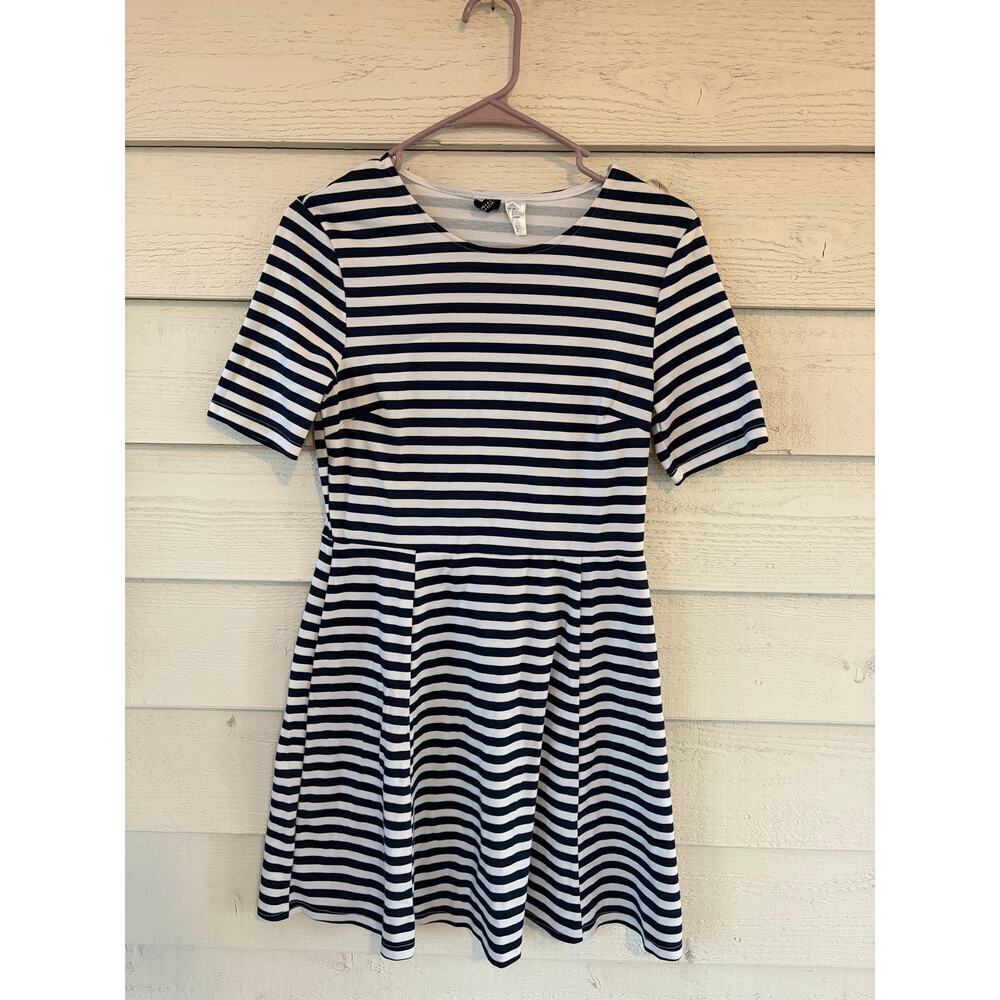 H&M Navy & White Striped Fit & Flare Dress Size 8